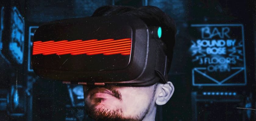 Augmented Reality - Man Wearing Vr Goggles